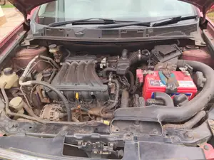Nissan Dualis 2011 Red