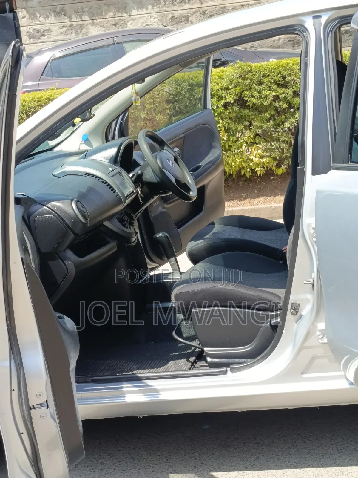 Nissan Note 2010 Silver