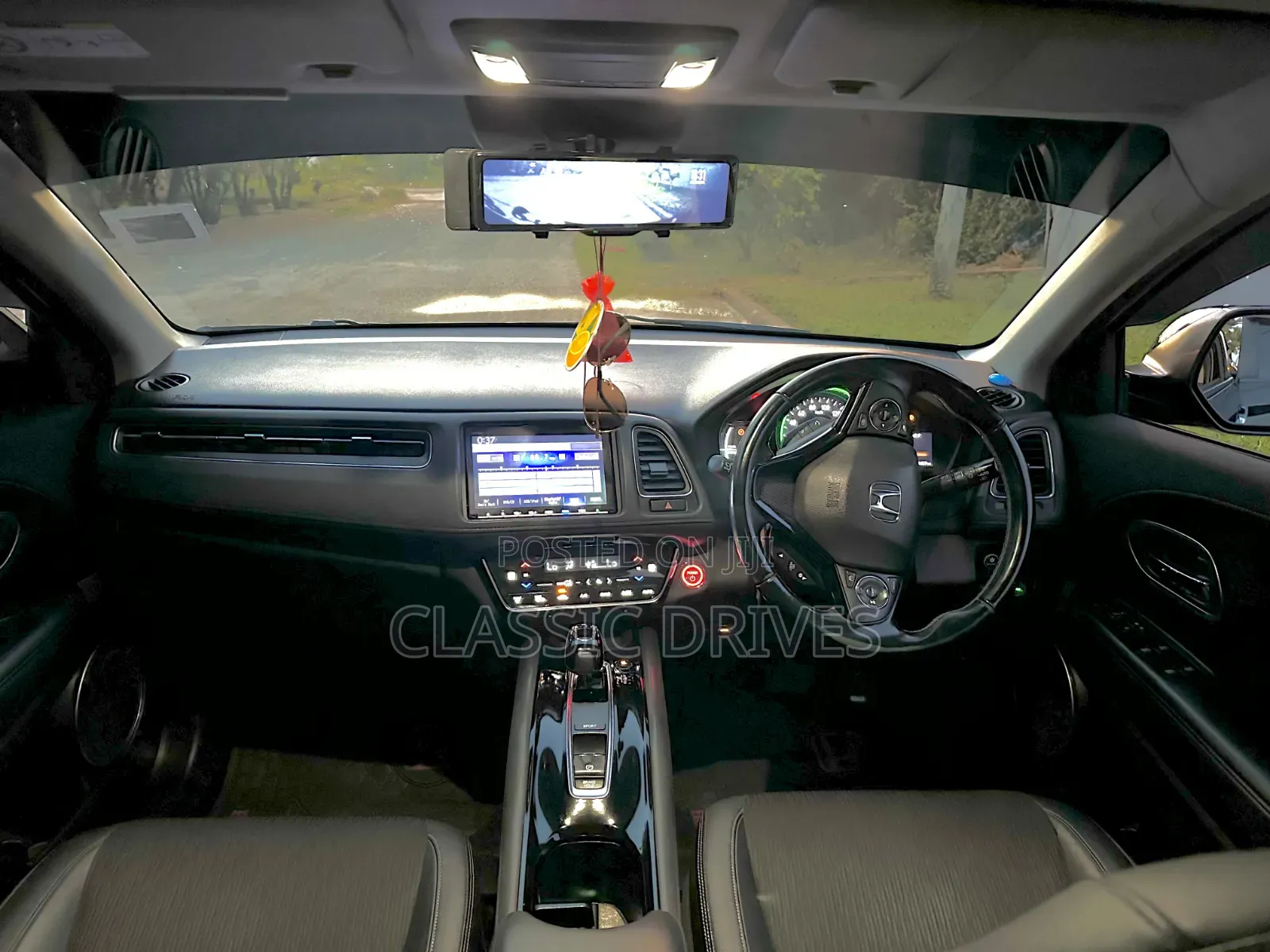 Honda Vezel 2018 Black