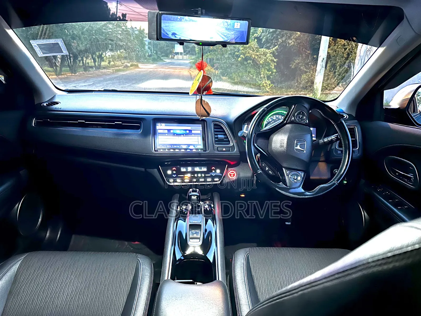 Honda Vezel 2018 Black