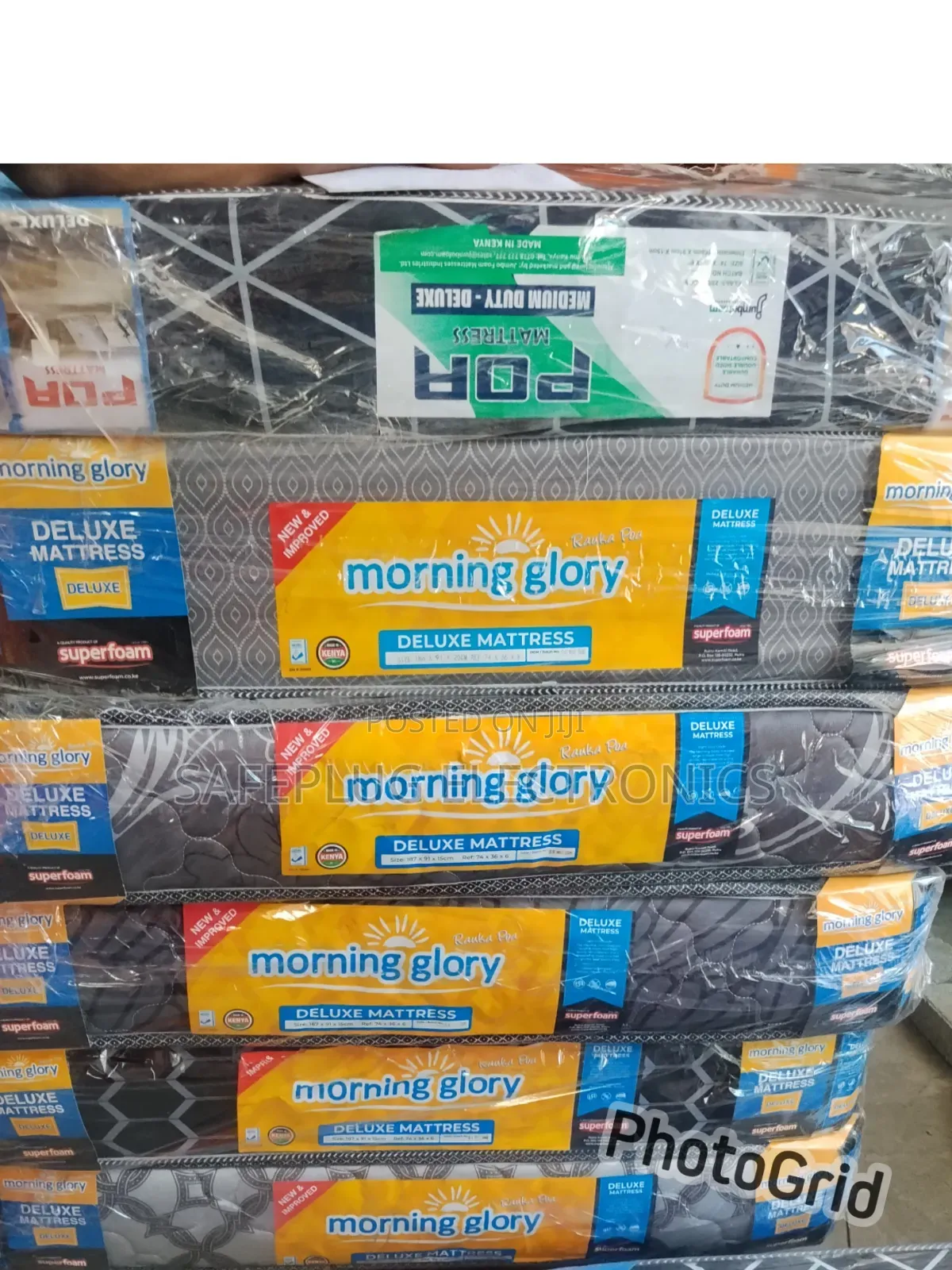Durable 41⁄2×6 Jumbo Medium Density Plain Foam Bed