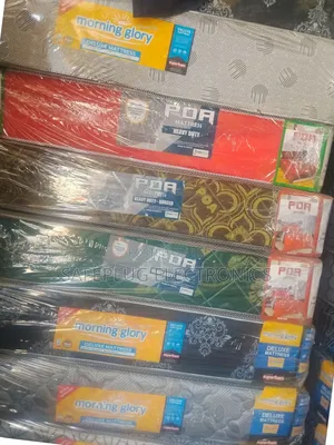 Durable 41⁄2×6 Jumbo Medium Density Plain Foam Bed