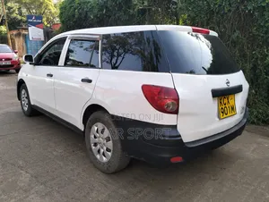 Nissan Advan 2012 White