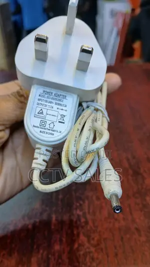 3-Pin Uk Plug Charger 5v 2a