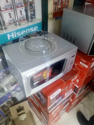 Ramtons Microwave 20 Litres Capacity With Grill RM/310