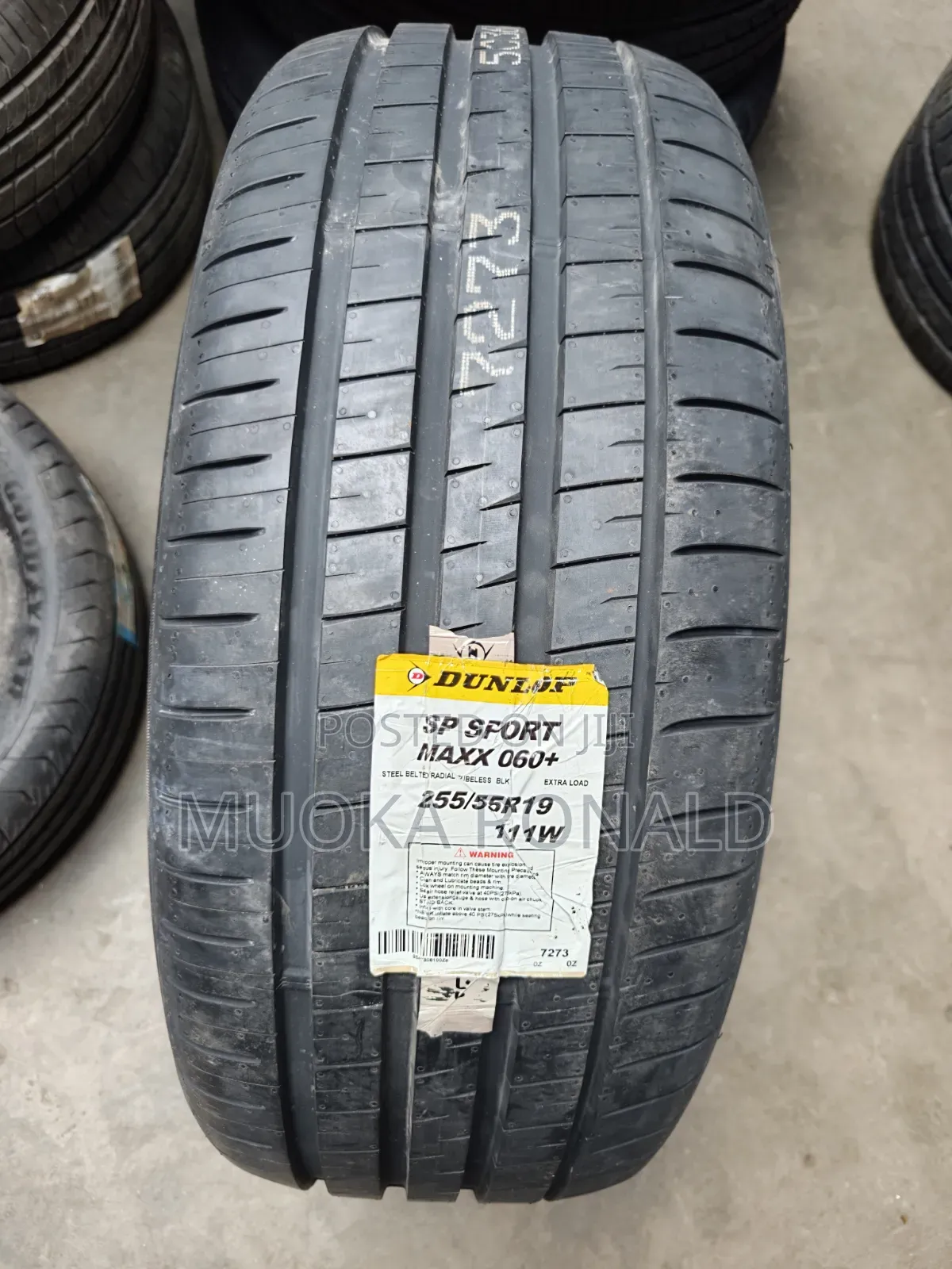 255/55r19 Dunlop Tyre Made in Japan