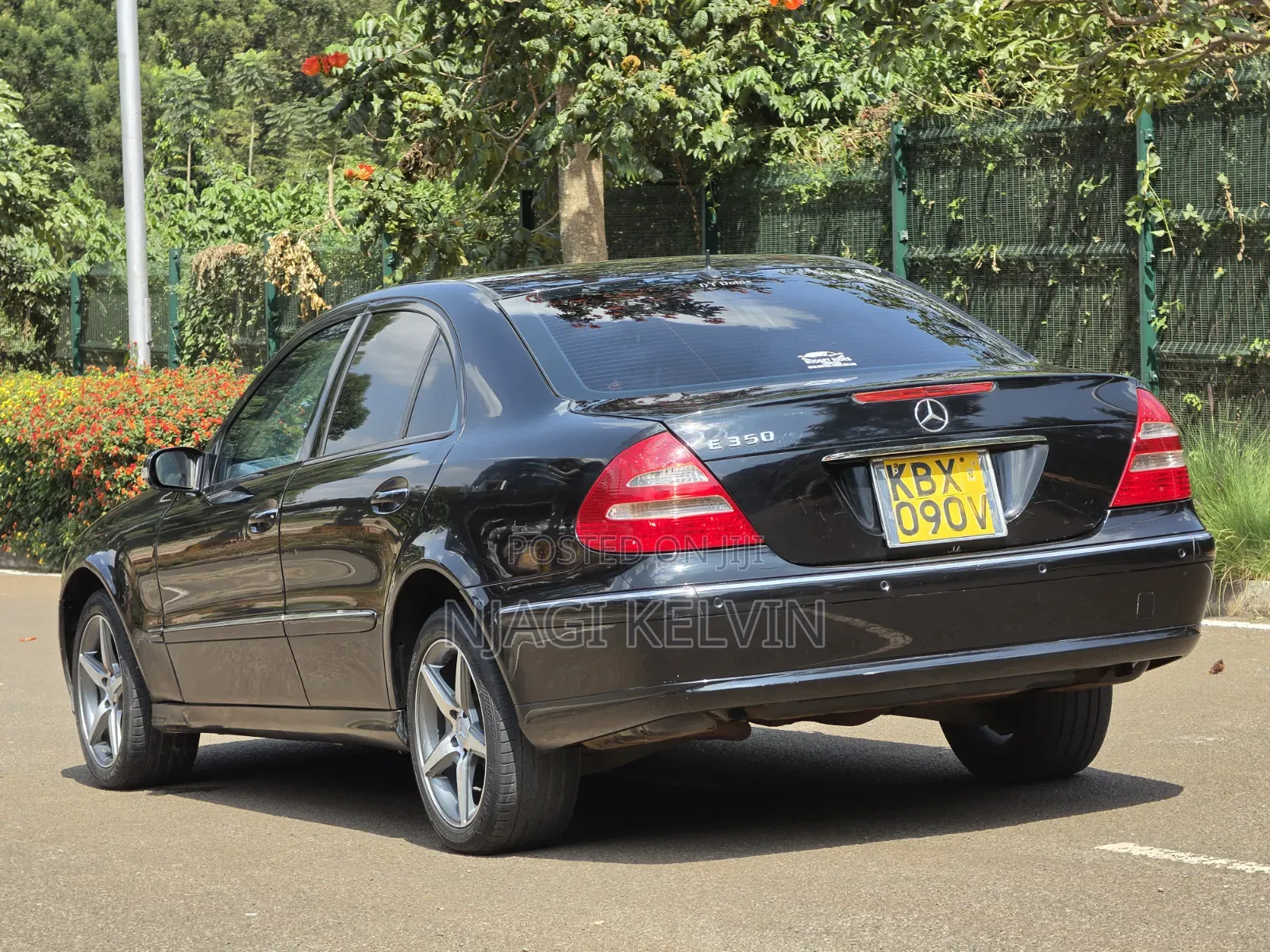 Mercedes-Benz E350 2006 Black