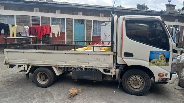 Toyota Dyna - thumbnail 3