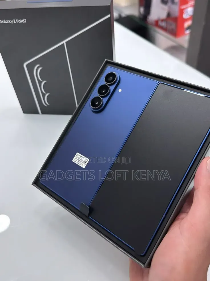 New Samsung Galaxy Z Fold7 256 GB Blue