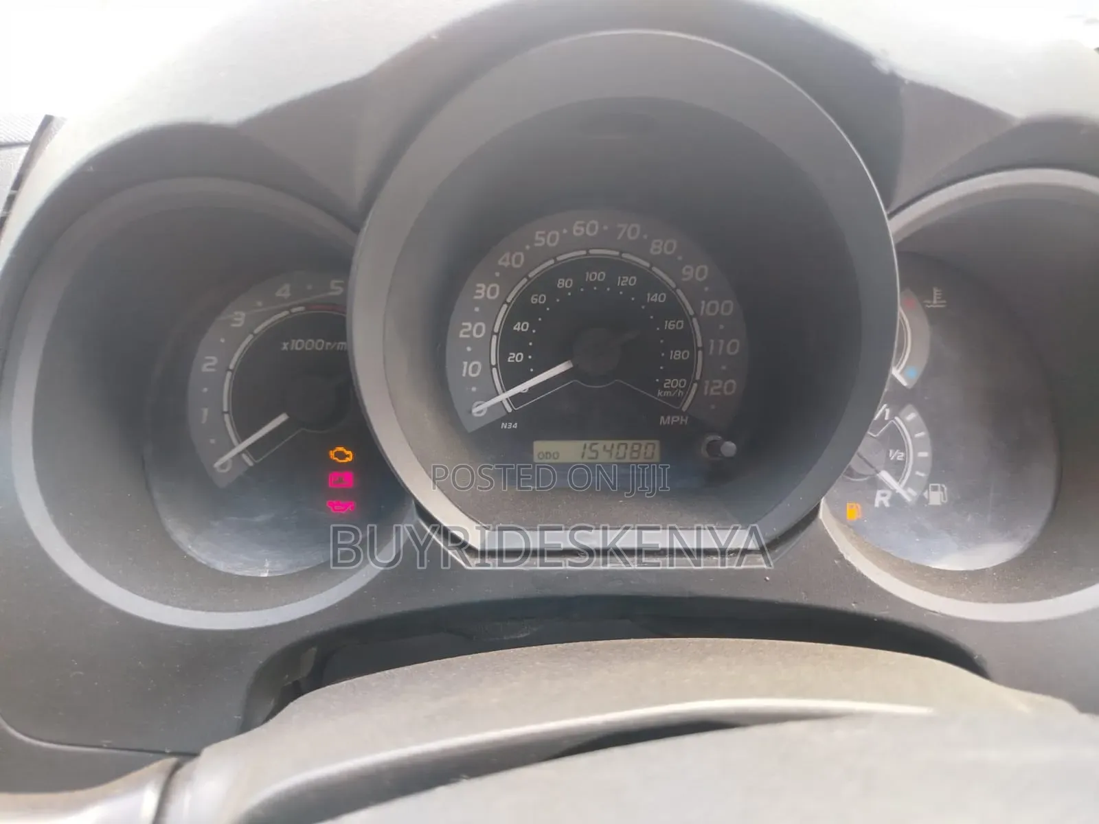 Toyota Hilux 2010 White