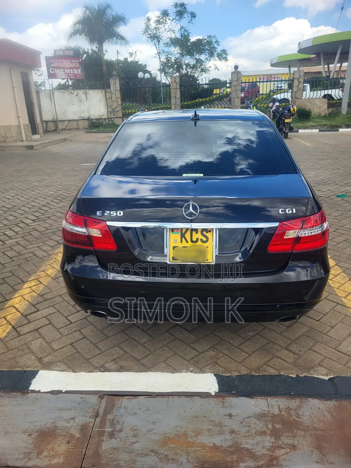Mercedes-Benz E250 2011 Black