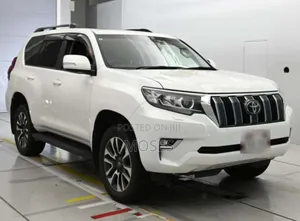 Toyota Land Cruiser Prado 2021 White