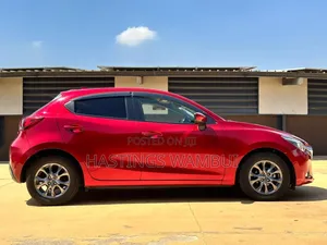 Mazda Demio 2018 Red