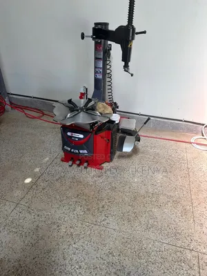 Smooth Foot Pedal Control Tyre Changer STC-768 Sunshine