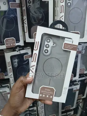 Samsung Galaxy A17 Matte Gray Simple Phone Case