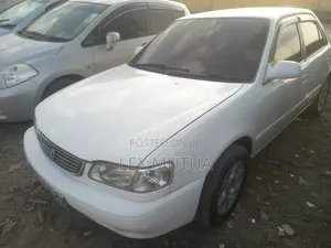 Toyota Corolla 1998 White