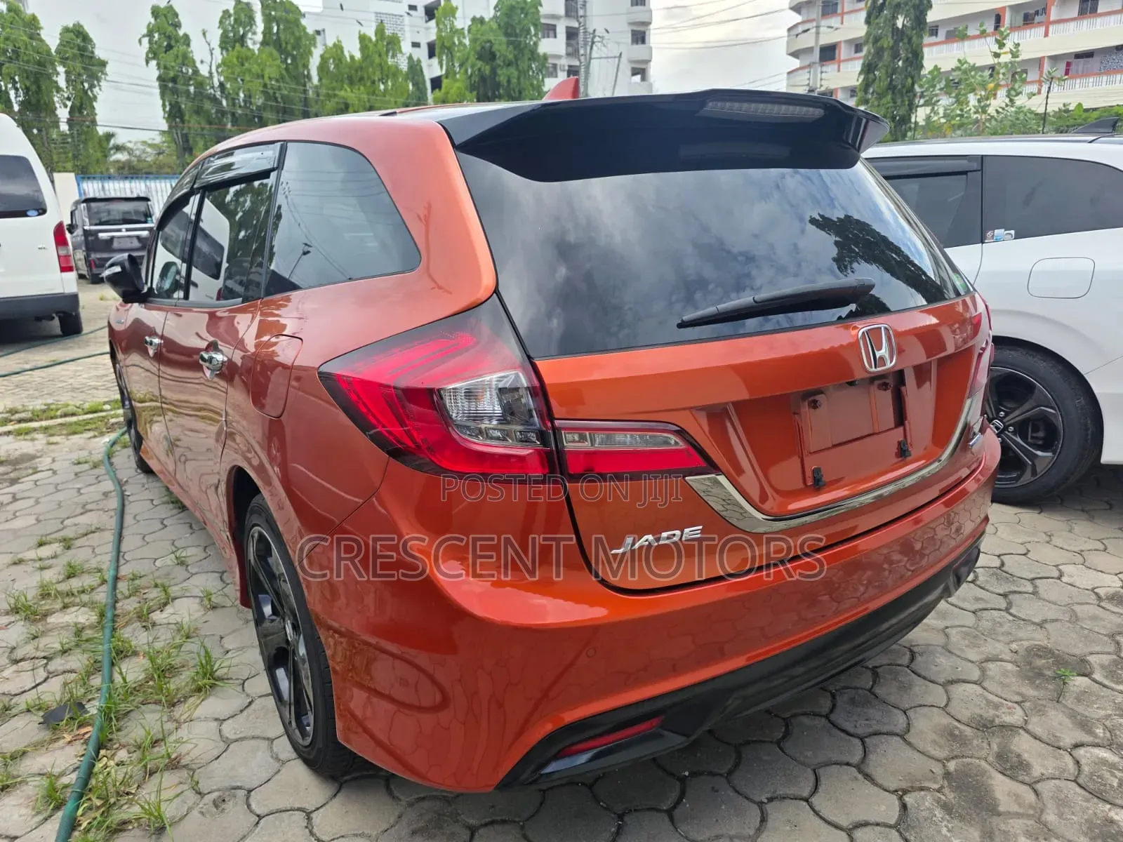 Honda Jade 2019 Orange