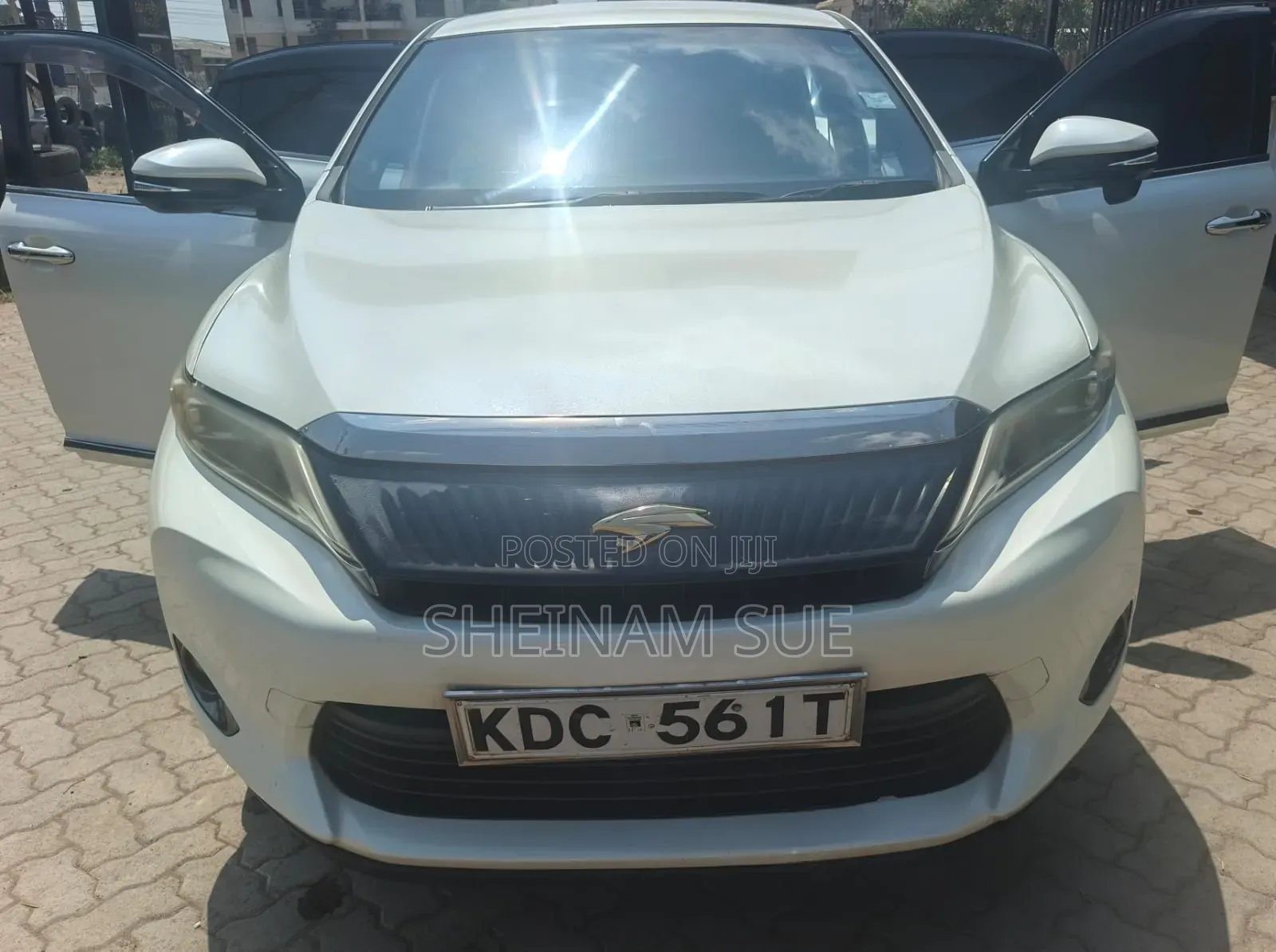 Toyota Harrier 2014 White