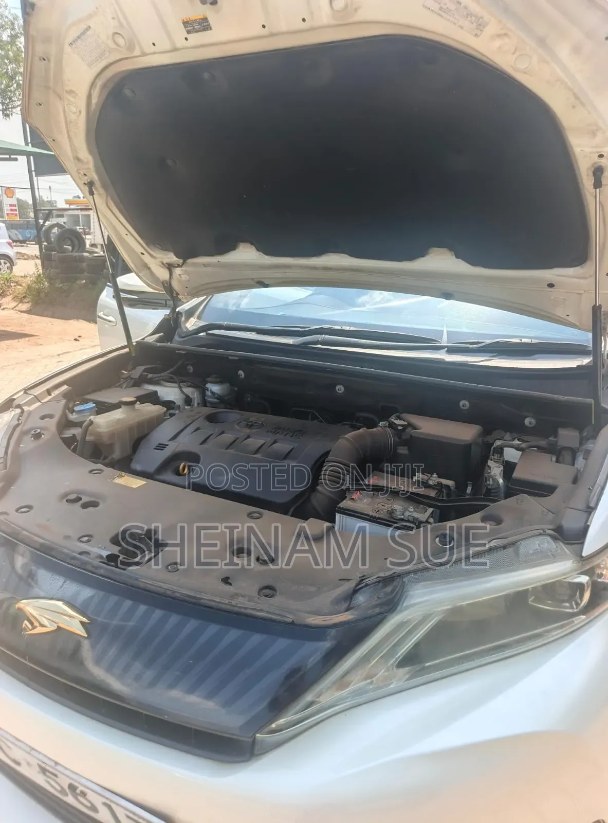 Toyota Harrier 2014 White