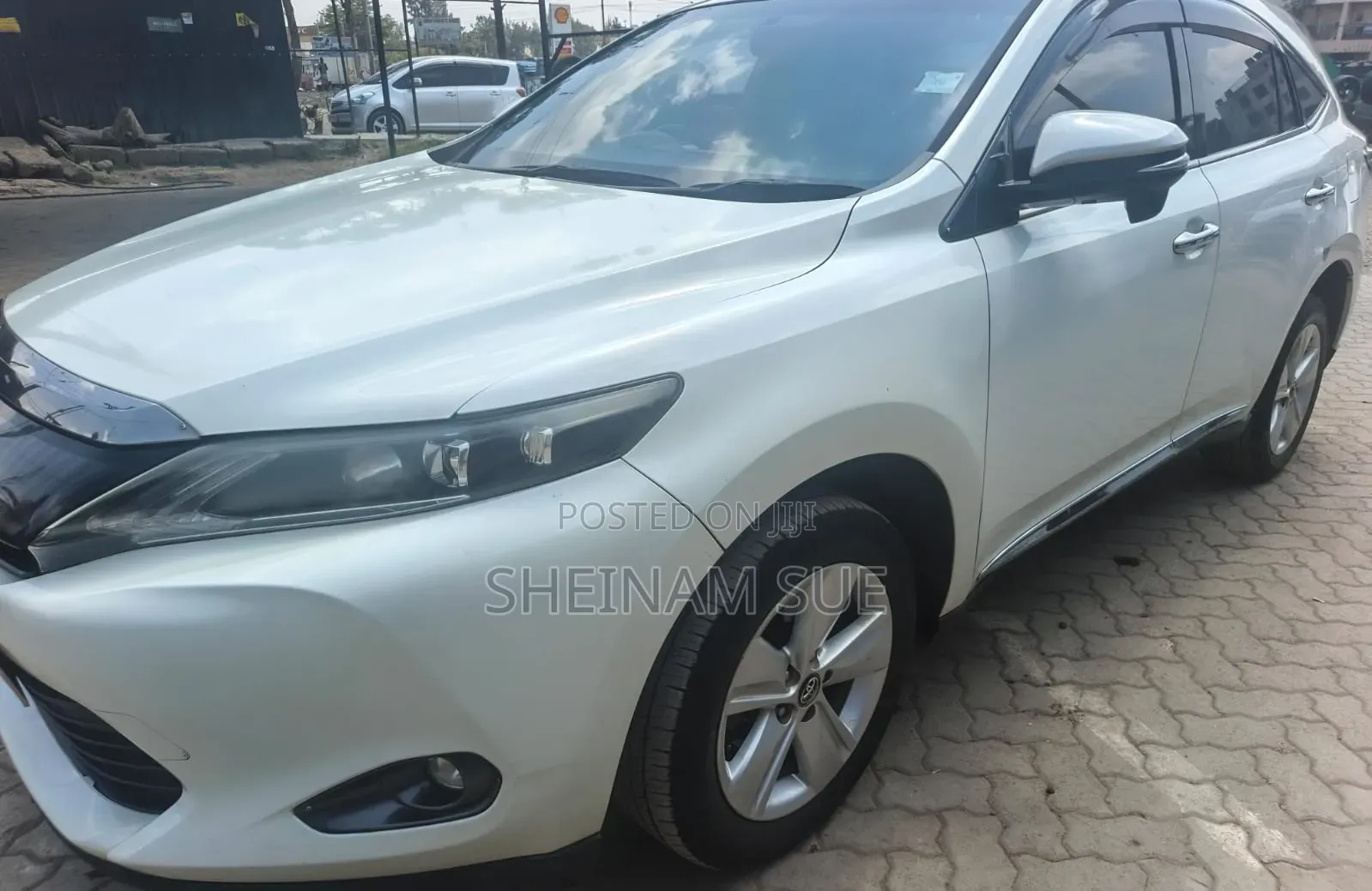 Toyota Harrier 2014 White