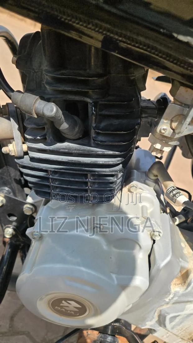 Bajaj Boxer 125 2025 Brown - thumbnail 5