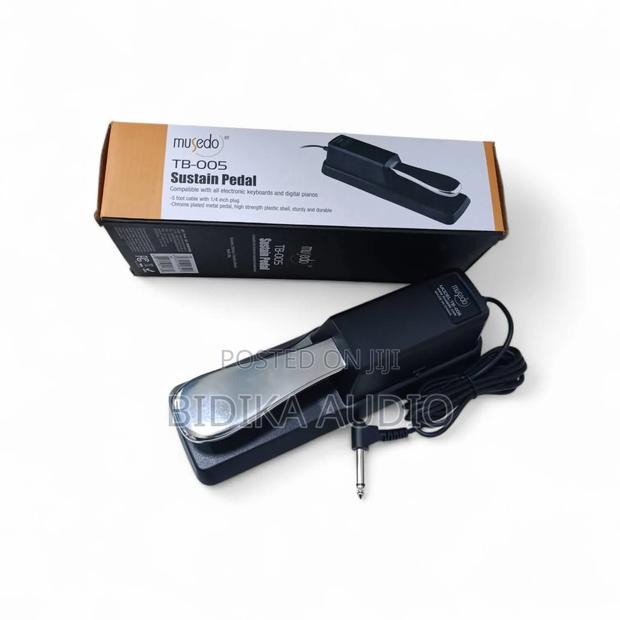 Musedo TB-005 Universal Piano Sustain Pedal With Box - main view