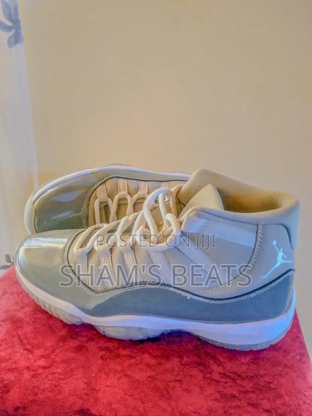 Jordan 11 Brand New - thumbnail 2