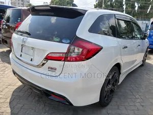 Honda Jade 2019 Pearl