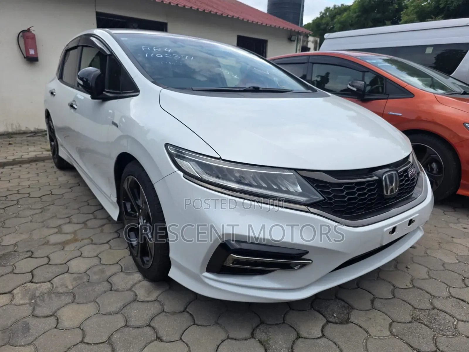 Honda Jade 2019 Pearl