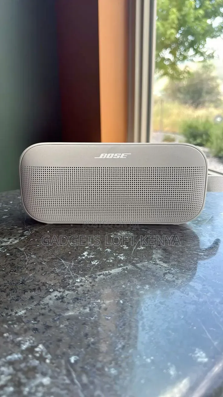 Bose Soundlink Flex
(Blue, Sandstone)