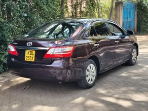 Toyota Premio 2016
