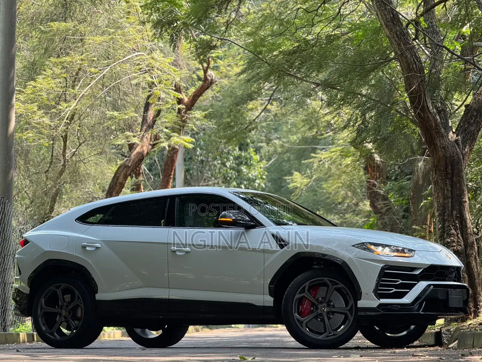 Lamborghini Urus Base 4dr AWD 2020 White