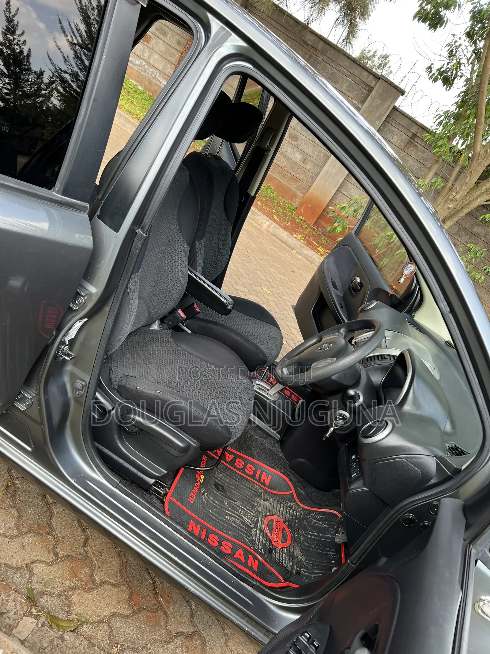 Nissan Note 2011 Gray