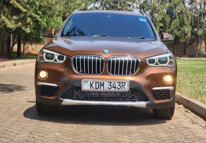 BMW X1 xDrive28i AWD 2016 Brown