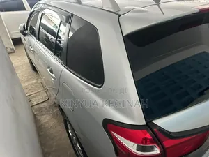Toyota Corolla Fielder 2018 Silver