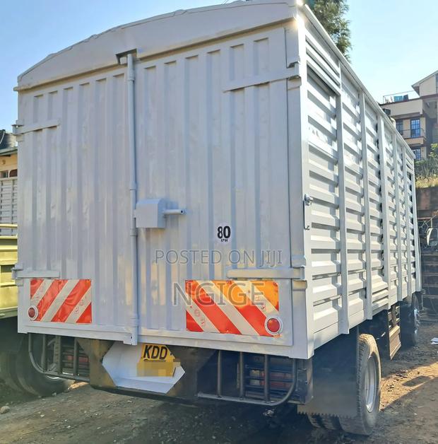 NQR Isuzu Truck - thumbnail 4