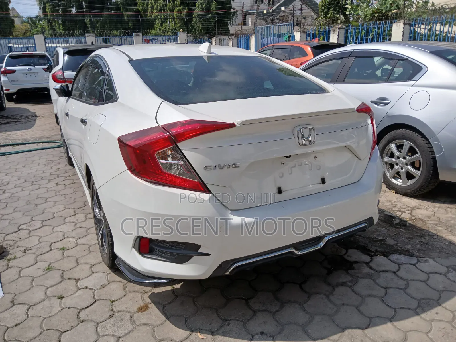 Honda Civic 2018 White