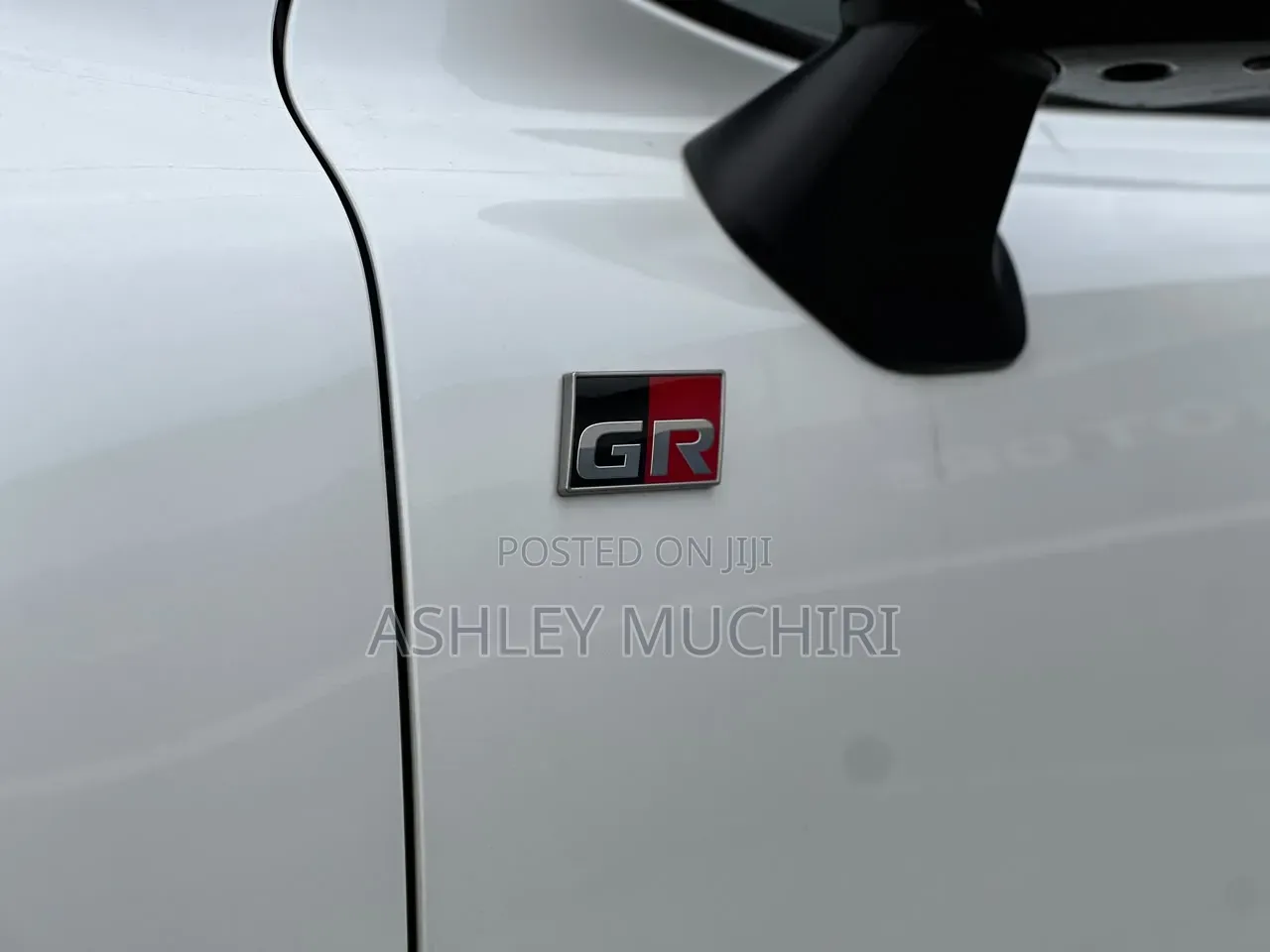 Toyota Land Cruiser 2023 White