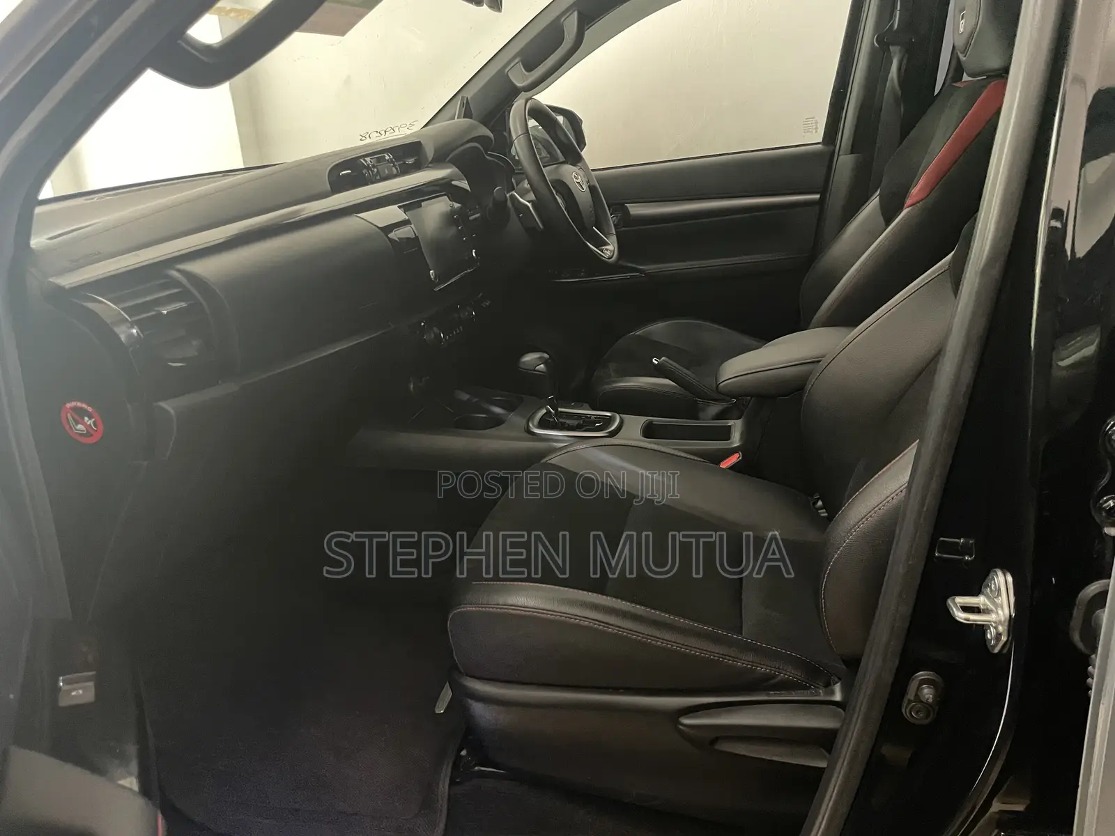 Toyota Hilux Revo Double Cab Deisel 2.4 AWD 2022 Gray