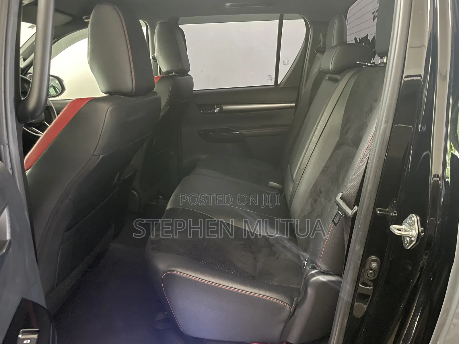 Toyota Hilux Revo Double Cab Deisel 2.4 AWD 2022 Gray