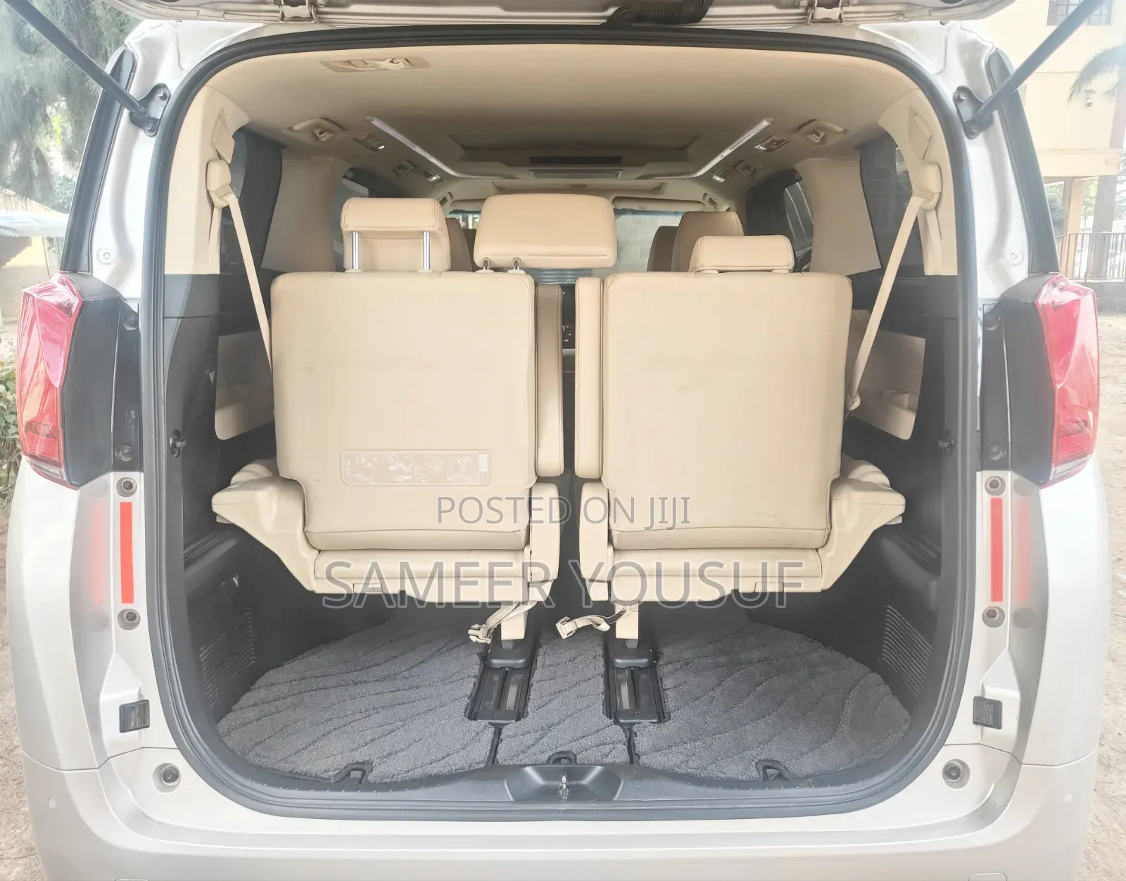 Toyota Alphard 2019 Silver