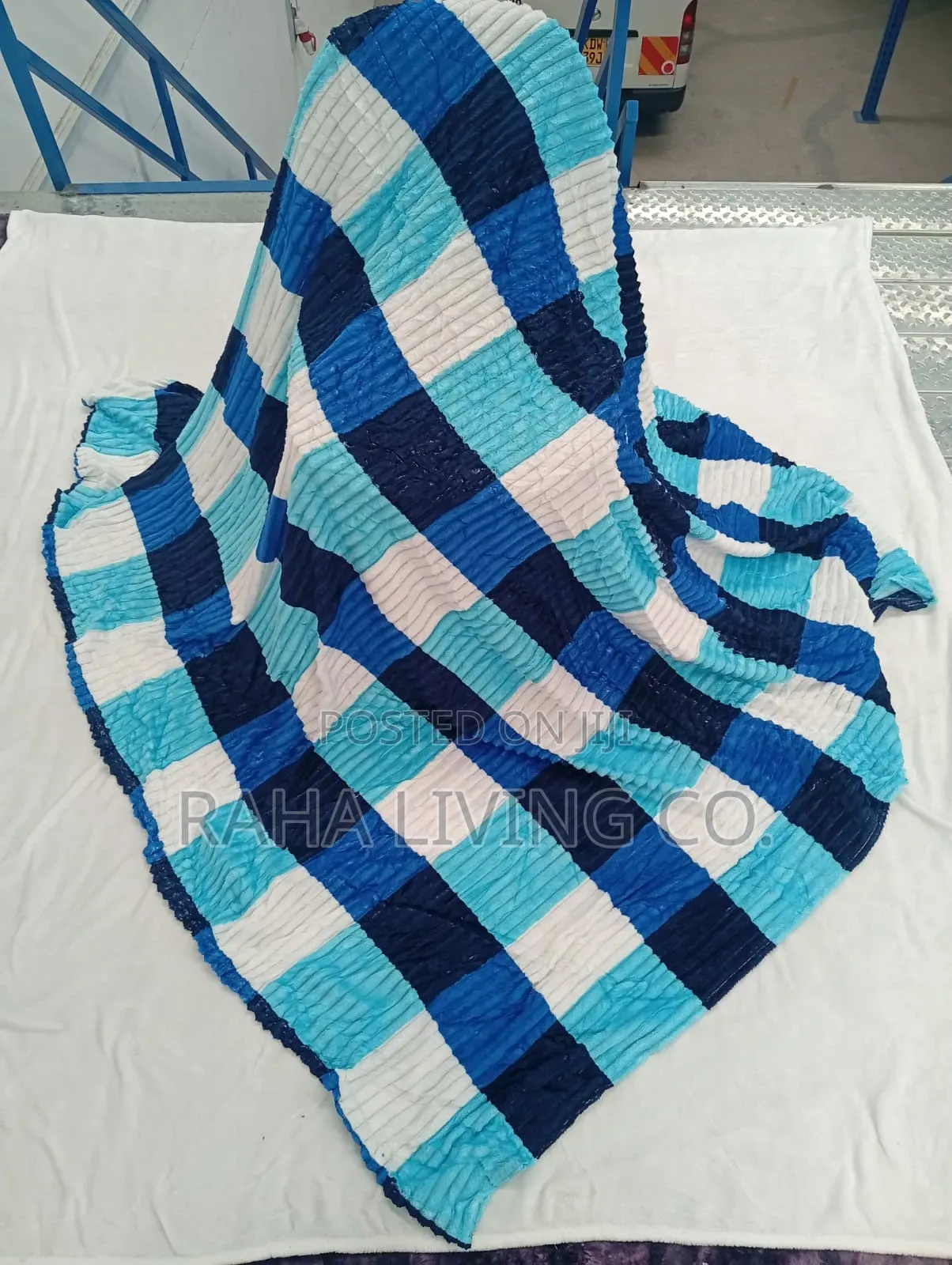 Sherman Checked Velvet Throw Blanket – Large Multipurpose Blanket
