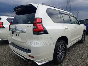 Toyota Land Cruiser Prado 2.8 2018 White