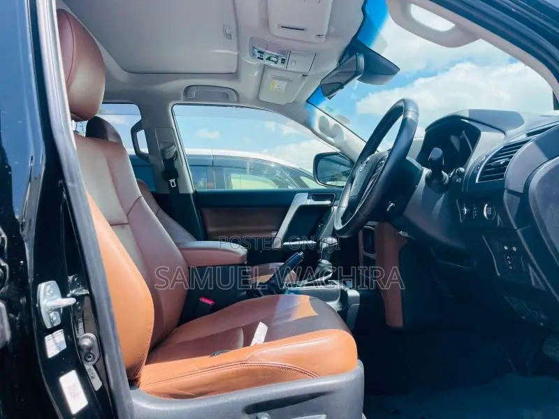 Toyota Land Cruiser Prado 2.8 2018 White
