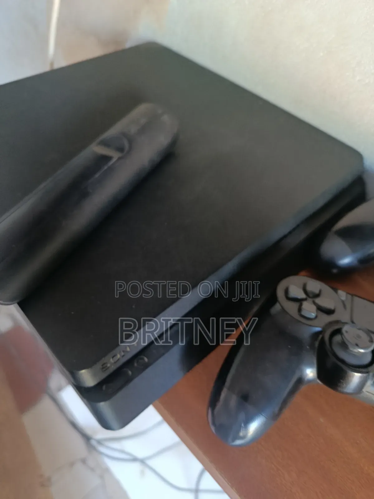 Play Station 4
