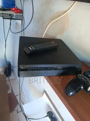 Play Station 4
