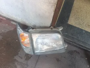 Prado 95 Headlight and Corner Light Combined 