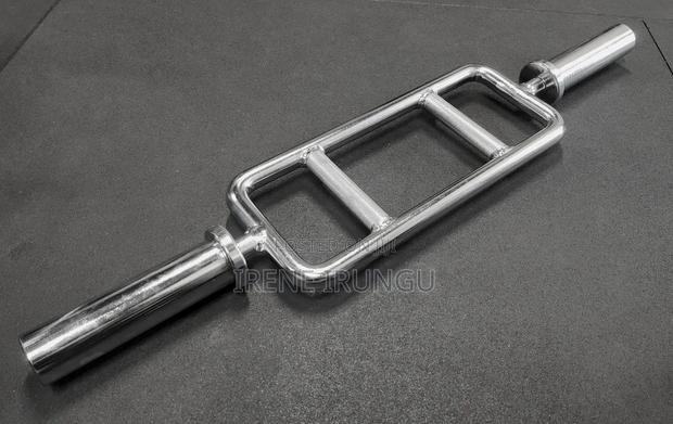 Olympic Tricep Bar With 2 Lock Clips