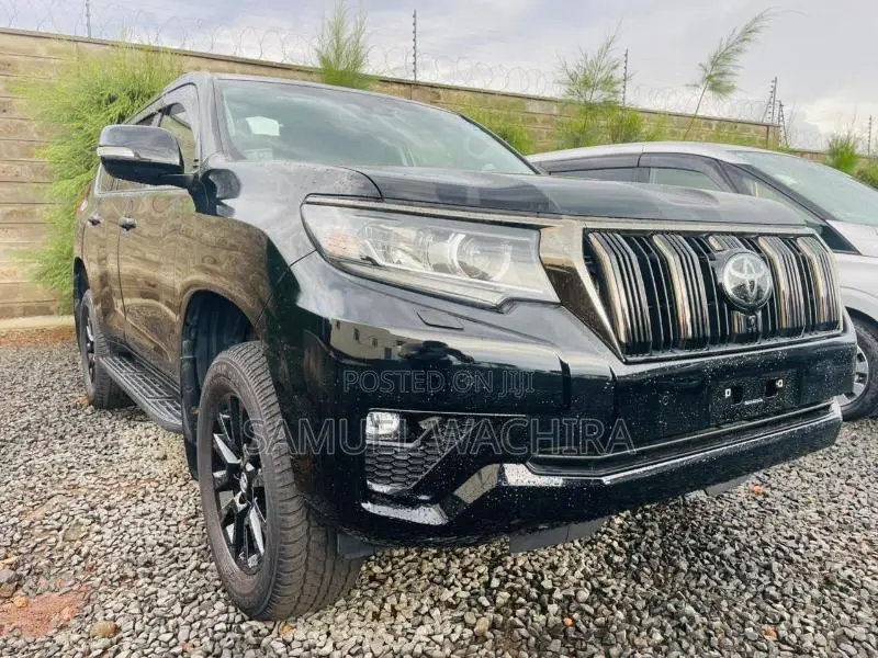 Toyota Land Cruiser Prado 2.7 2021 Black
