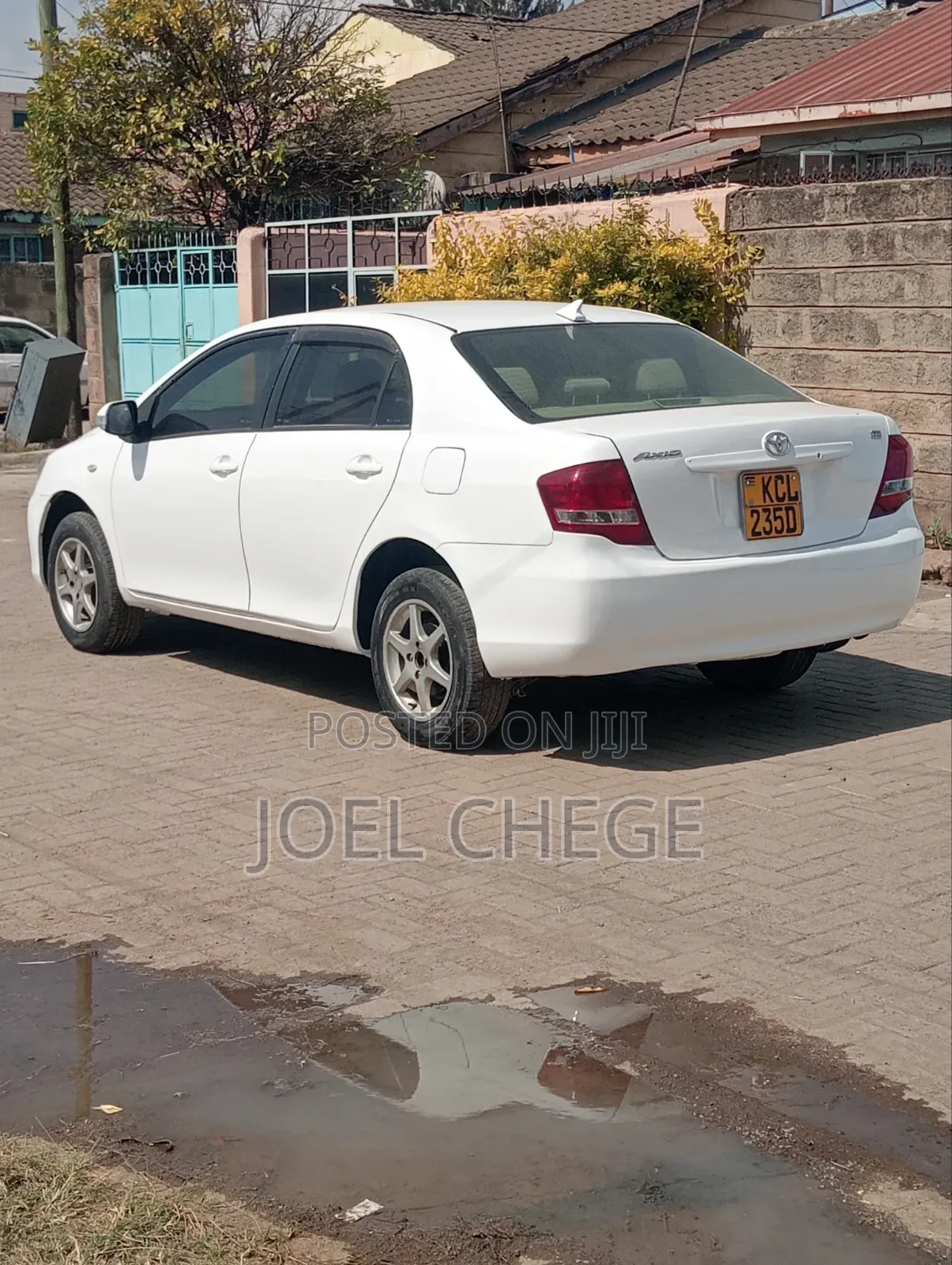 Toyota Axio 2009 White